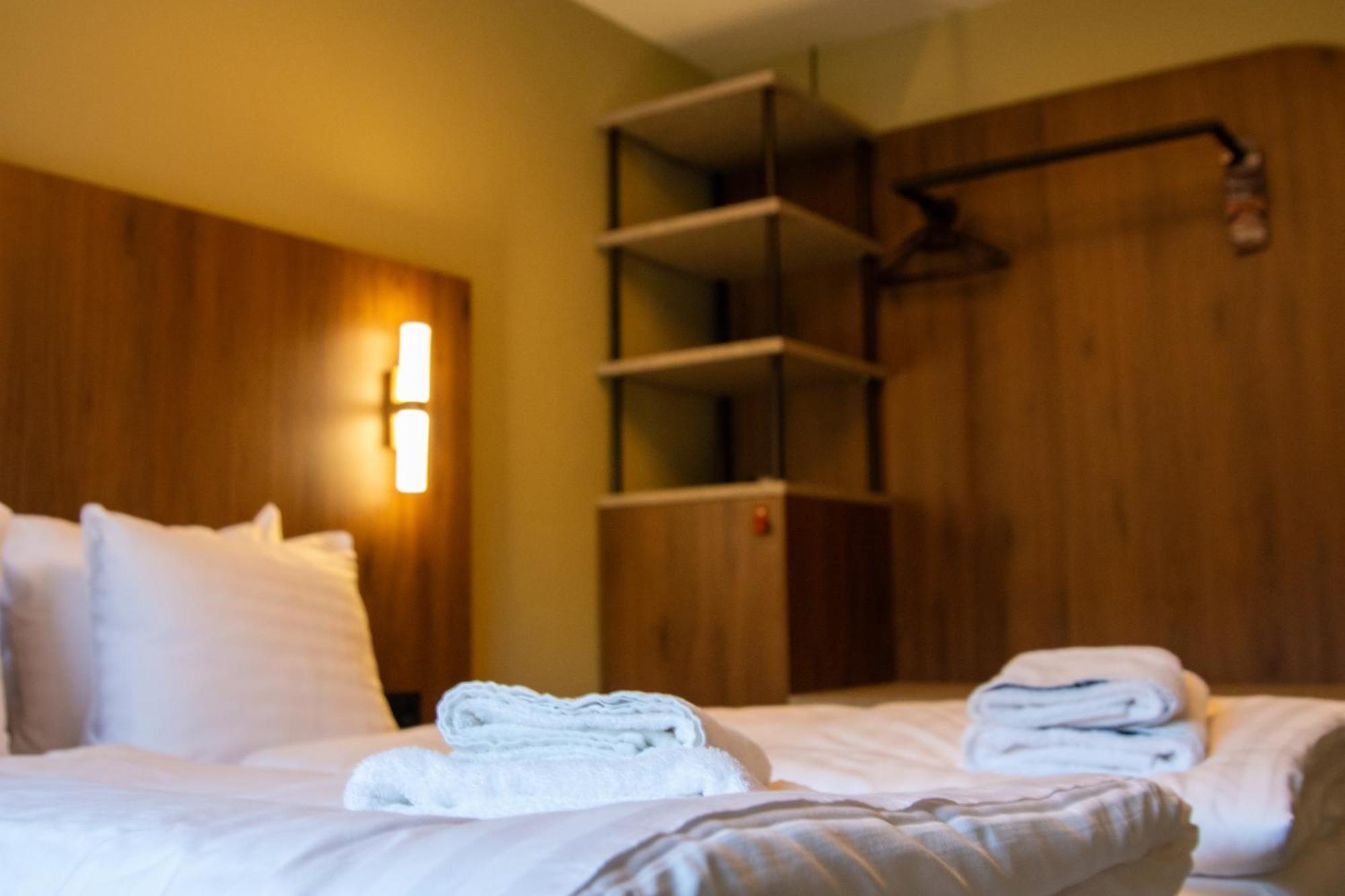 Strandhotel De Logerij Renesse Luaran gambar