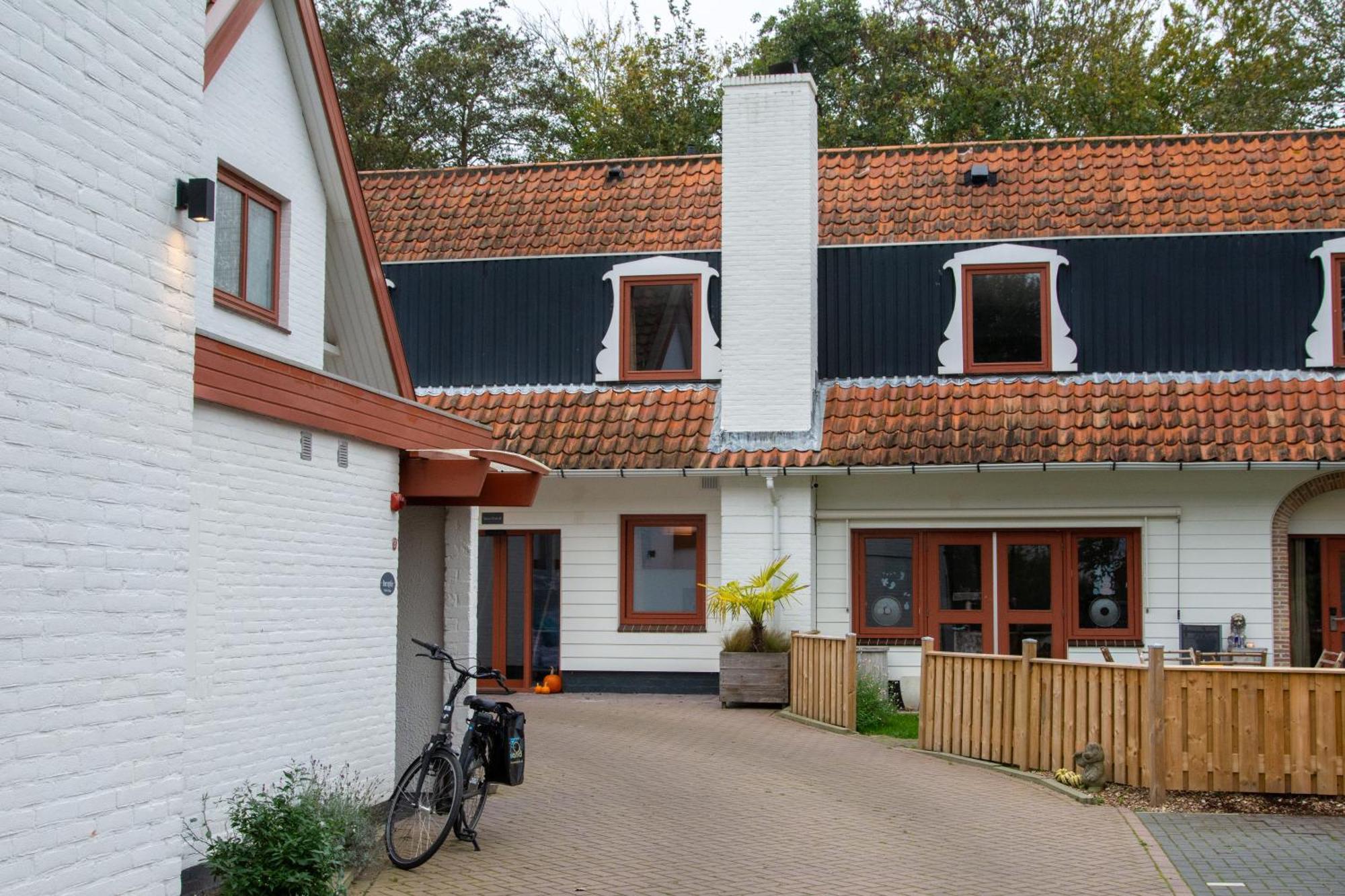 Strandhotel De Logerij Renesse Luaran gambar
